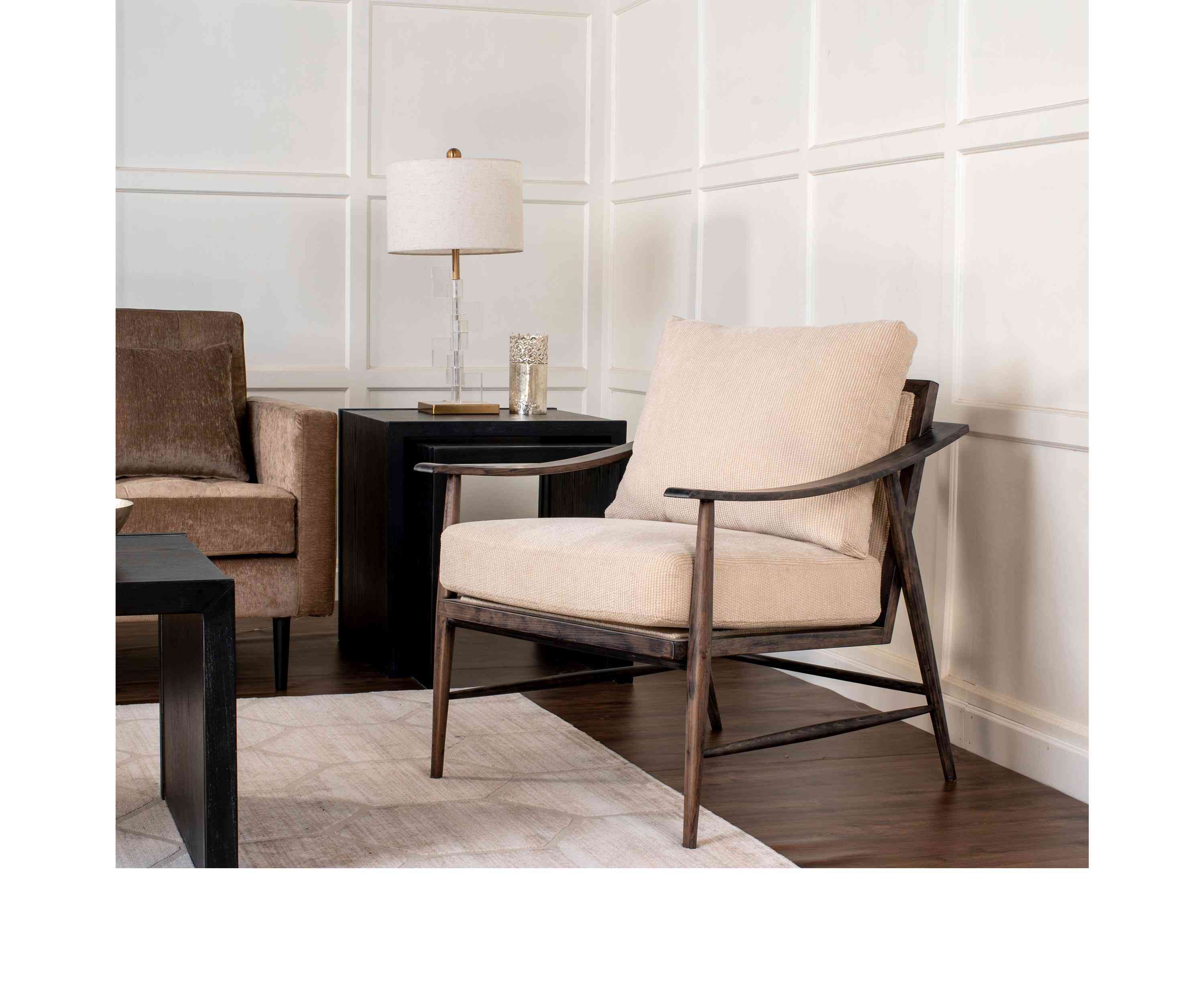 GARRET LOUNGE